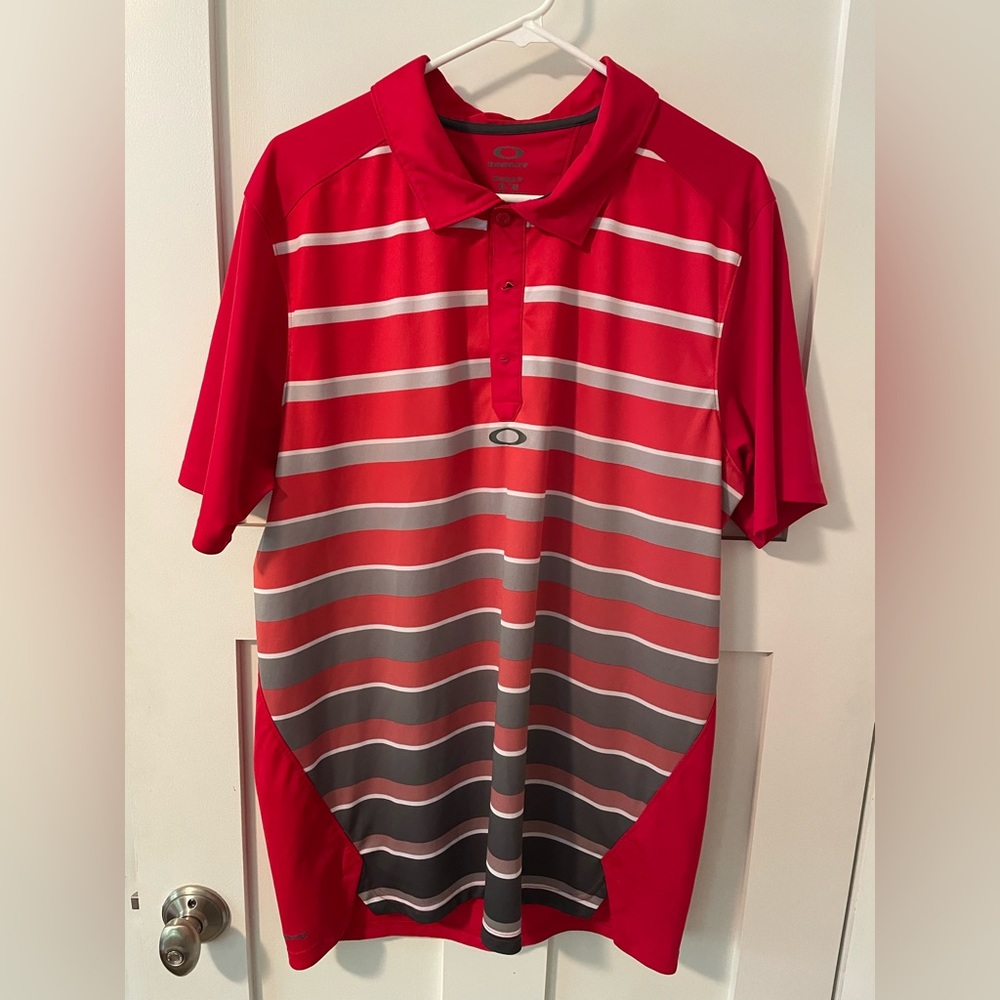 Oakley polo shirt, XL. Red and gray color.
